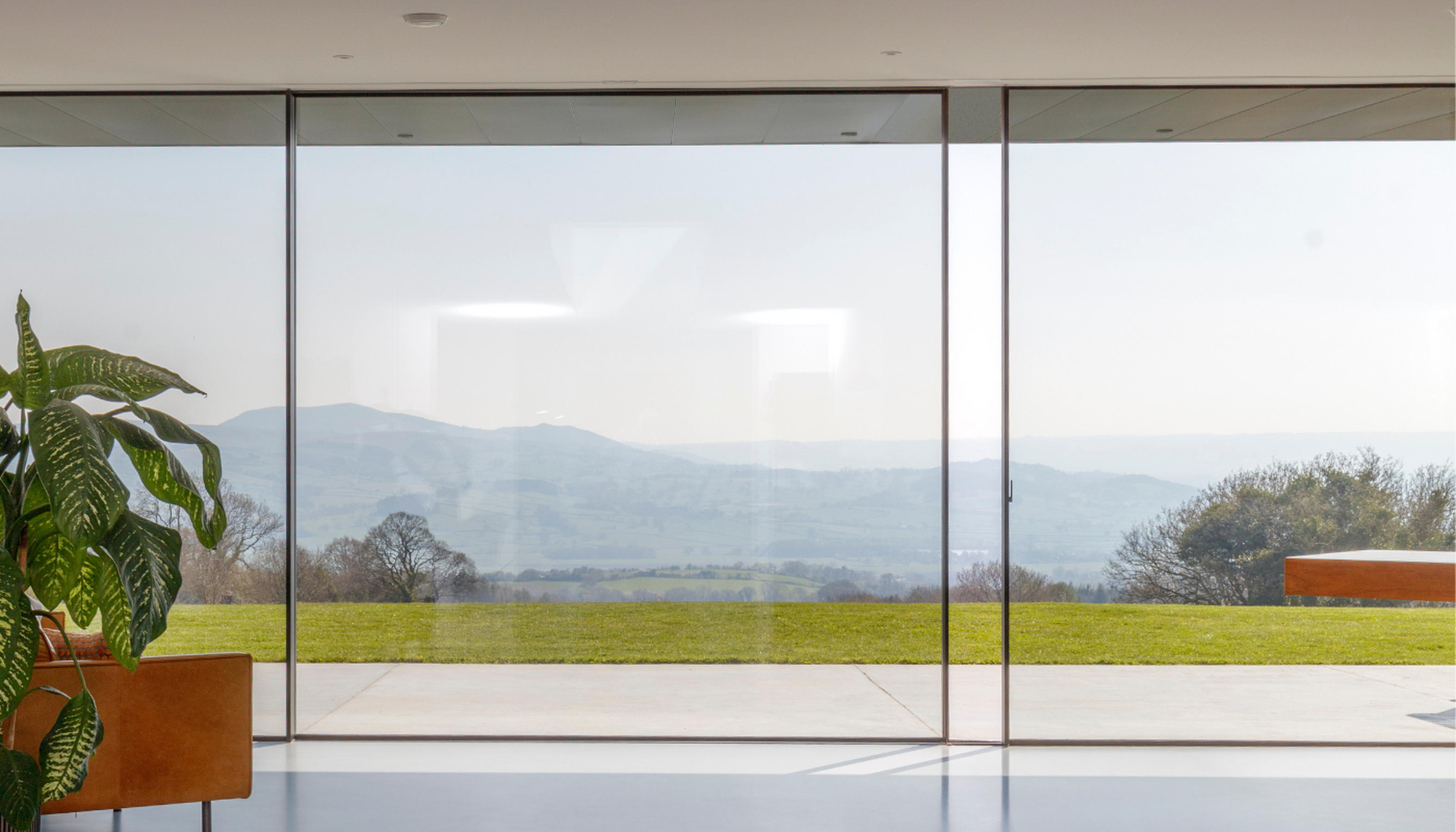 Carpe Diem Panoramic Sliding Doors in Westbury